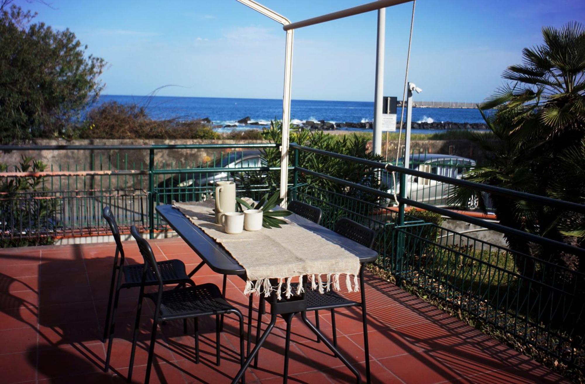 Al Giardino Sant'Anna Apartment Mascali Exterior foto